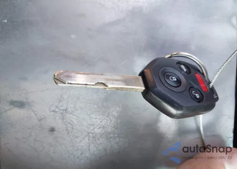 2010 Subaru Legacy 2.5I Premium из США, поврежденный, VIN 4S3BMCG6XA3225082